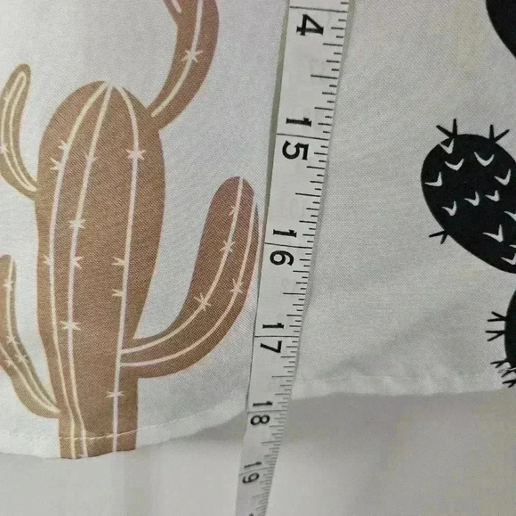 EUC! Cactus tank blouse! - Picture 5 of 5